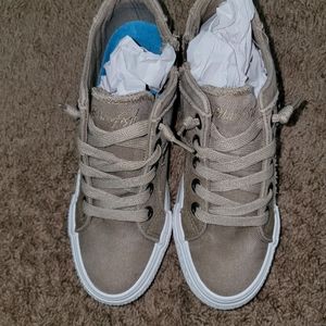 BLOWFISH Platform Sneakers